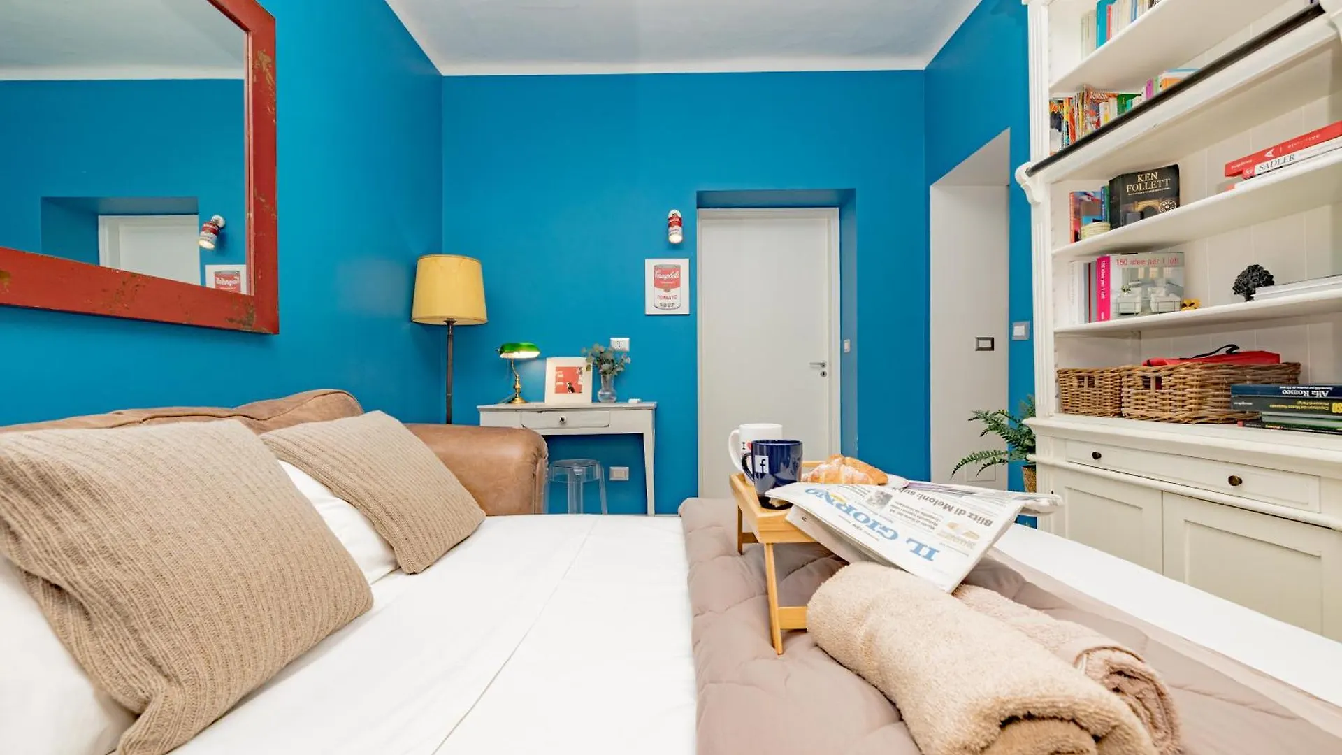 Vintage Gem - 8 Min Duomo Apartment Milan
