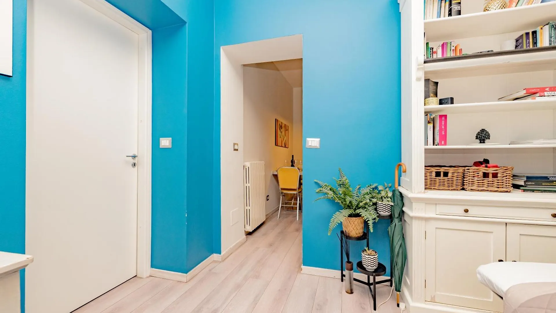 Vintage Gem - 8 Min Duomo Apartment Milan 0*,