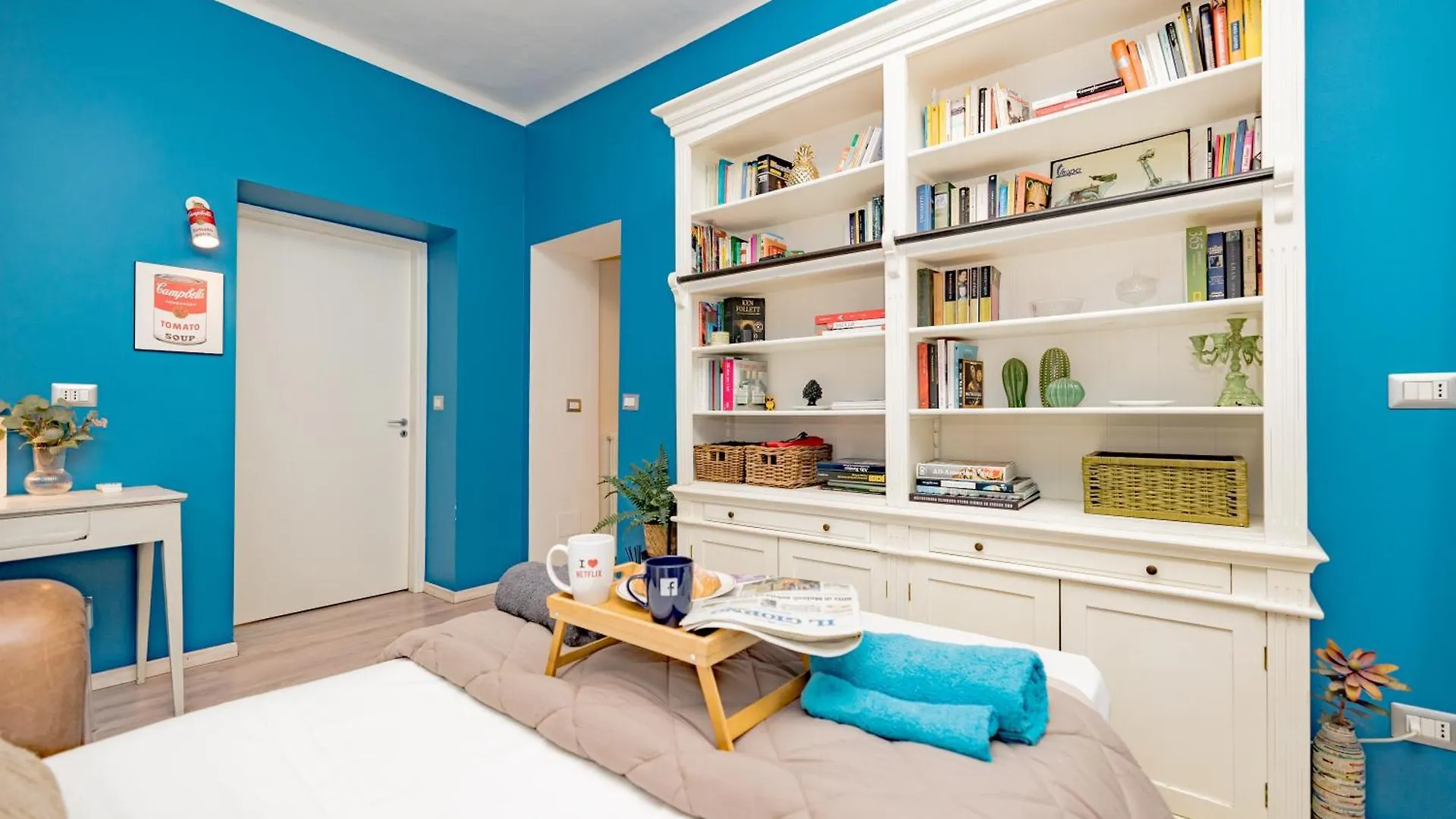 Vintage Gem - 8 Min Duomo Apartment Milan 0*,