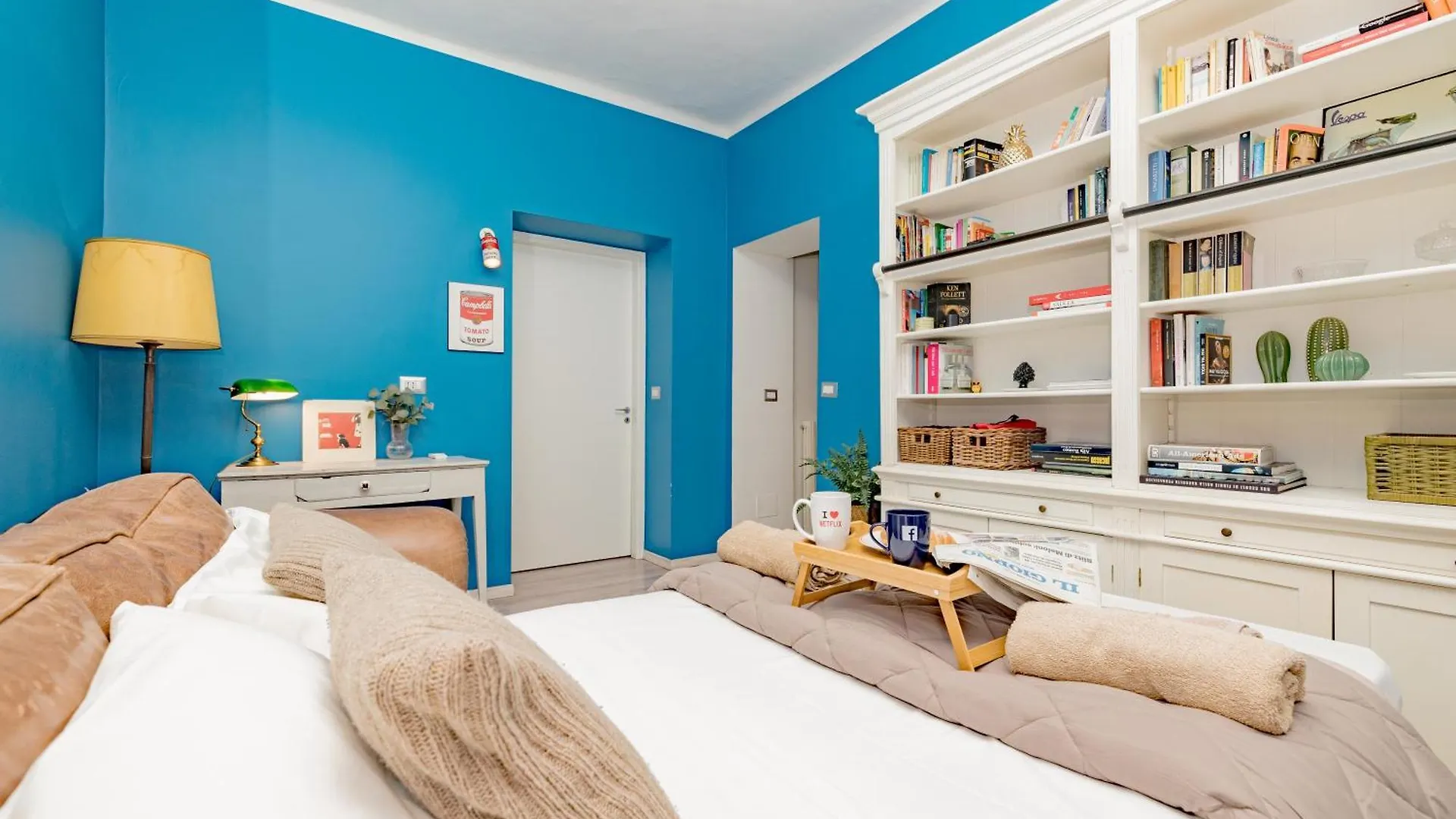 Vintage Gem - 8 Min Duomo Apartment Milan